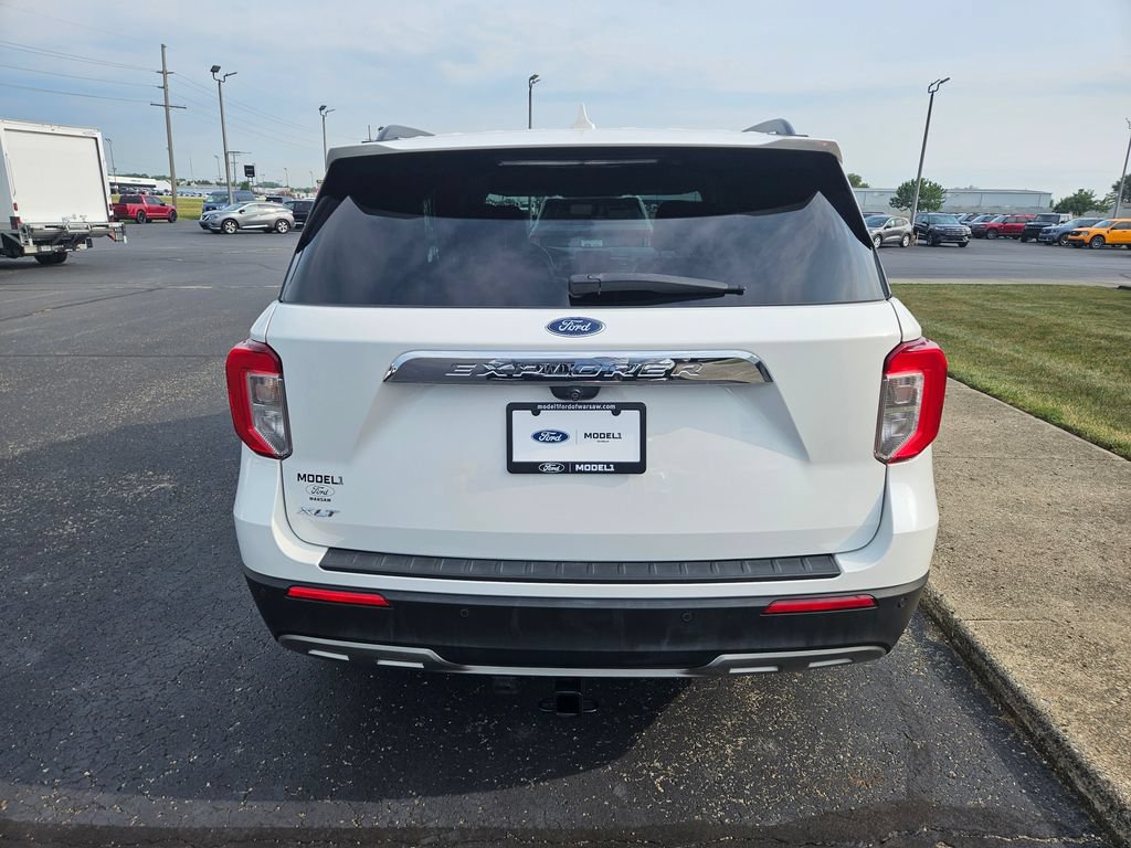 Used 2021 Ford Explorer XLT RWD image 7
