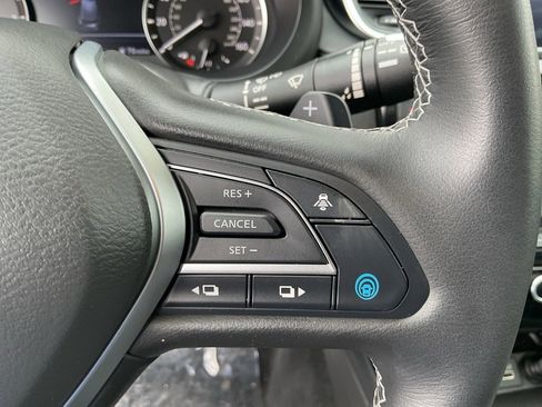 Certified 2025 INFINITI QX50 Pure image 16