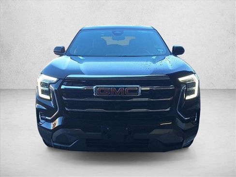 Used 2025 GMC Terrain Elevation image 2