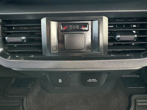 Used 2021 Ford F150 Platinum w/ Equipment Group 701A High AWD/4WD image 39
