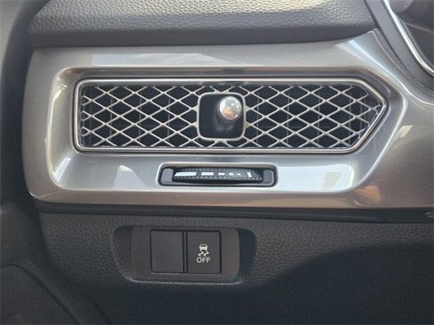 Certified 2024 Acura Integra image 29