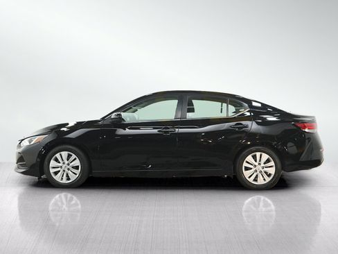 Used 2023 Nissan Sentra S FWD image 2