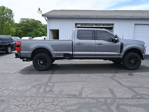 Used 2024 Ford F350 XLT w/ Black Appearance Package AWD/4WD image 6