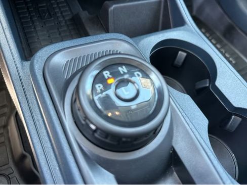 Used 2025 Ford Maverick Lariat AWD/4WD image 29
