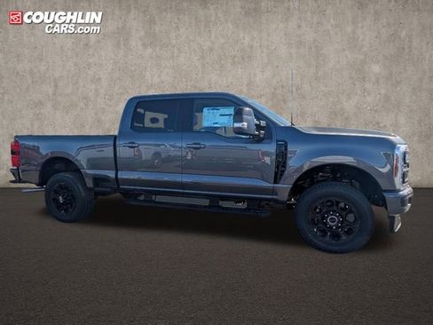 New 2026 Ford F350 Lariat w/ Black Appearance Package image 9