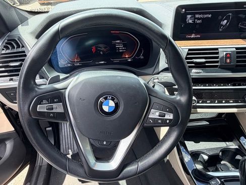 Used 2021 BMW X4 xDrive30i w/ Premium Package AWD/4WD image 9