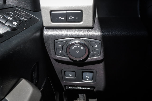 Used 2017 Ford F250 Lariat w/ Lariat Ultimate Package AWD/4WD image 64