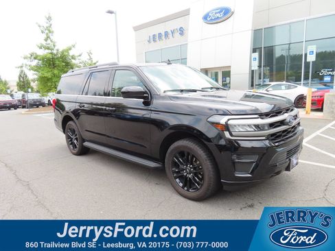 Used 2024 Ford Expedition Max XLT AWD/4WD image 1
