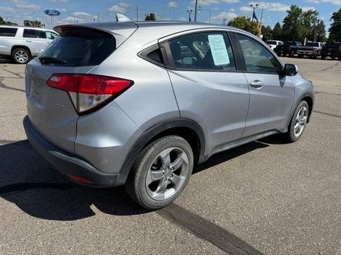 Used 2019 Honda HR-V LX image 10