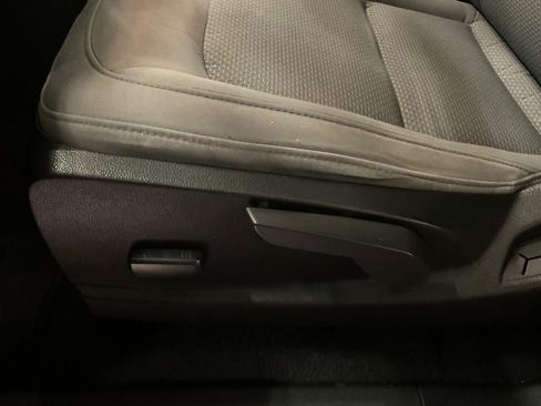 Used 2019 Chevrolet Colorado W/T w/ WT Convenience Package image 16