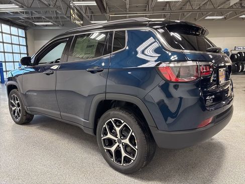 New 2026 Jeep Compass Limited AWD/4WD image 5