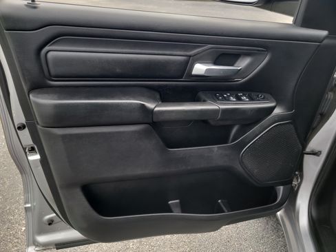 Used 2019 RAM 1500 Tradesman RWD image 17