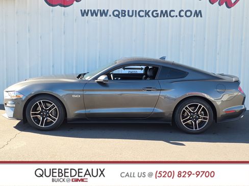 Used 2020 Ford Mustang GT Premium image 4
