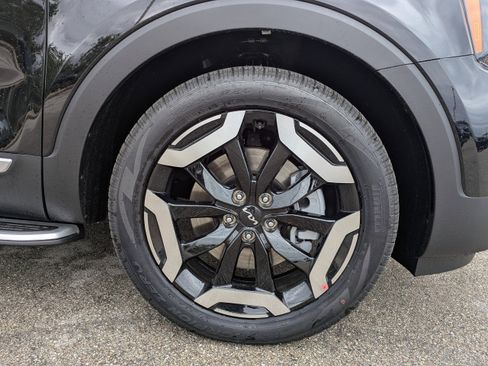 New 2025 Kia Telluride EX image 11