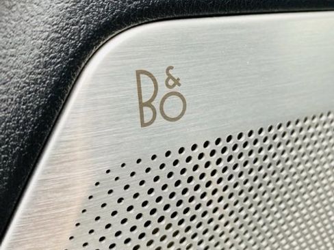 Used 2024 Ford F350 Platinum w/ Tremor Off-Road Package image 19