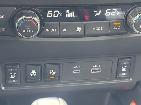 Used 2025 Nissan Frontier PRO-4X w/ Pro Premium Package AWD/4WD image 30