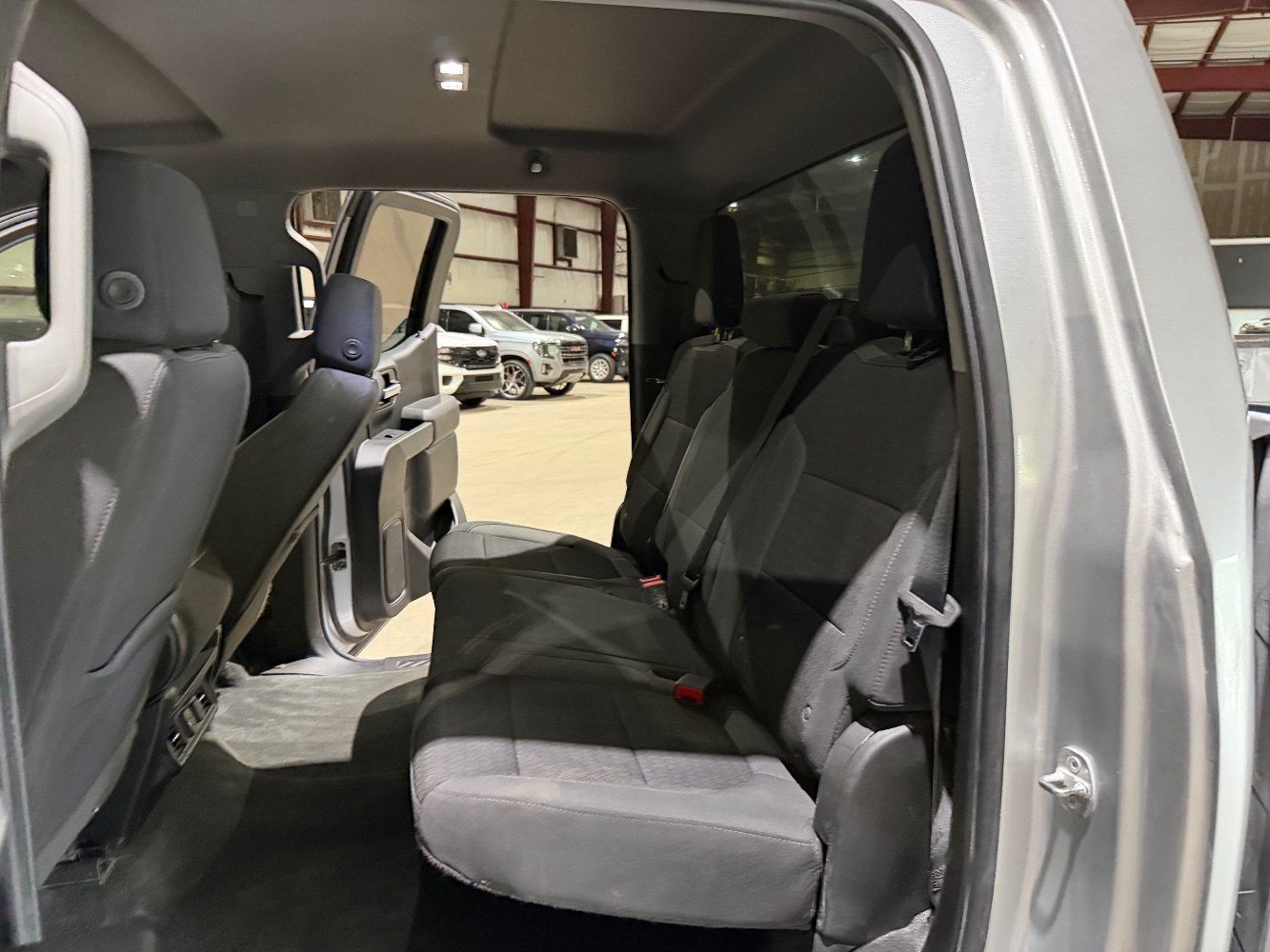 Used 2021 Chevrolet Silverado 1500 LT AWD/4WD image 18
