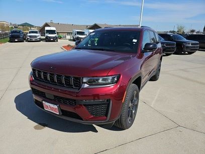 New 2026 Jeep Grand Cherokee L Limited w/ Limited Altitude Package