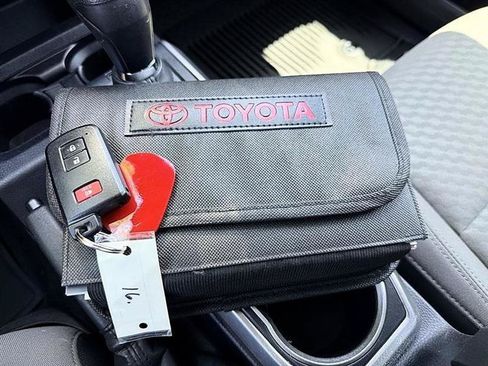 Used 2023 Toyota Tacoma SR5 w/ Technology Package AWD/4WD image 44