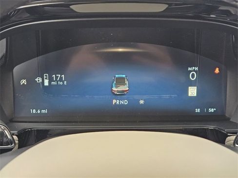 New 2026 Lincoln Corsair Premiere image 15