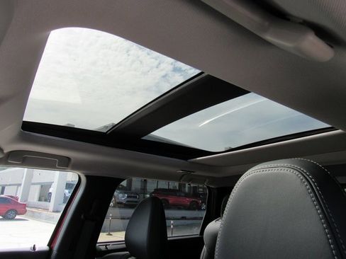 New 2025 Mitsubishi Outlander SEL image 16