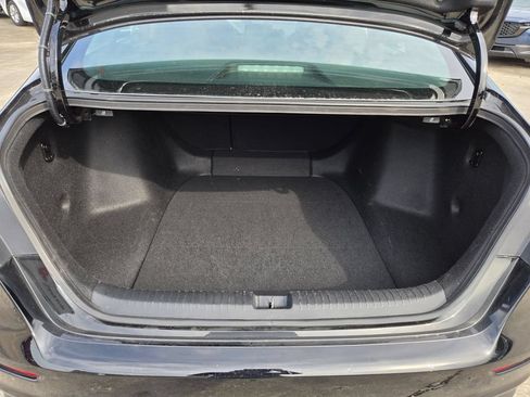Used 2025 Honda Accord SE image 31