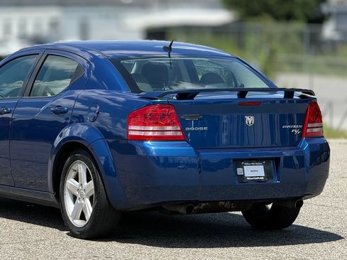 Used 2010 Dodge Avenger R/T w/ Premium Convenience Group FWD image 16