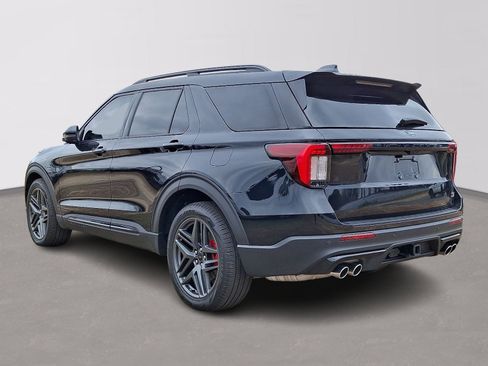 Used 2025 Ford Explorer ST w/ Sun And Sound Package image 3