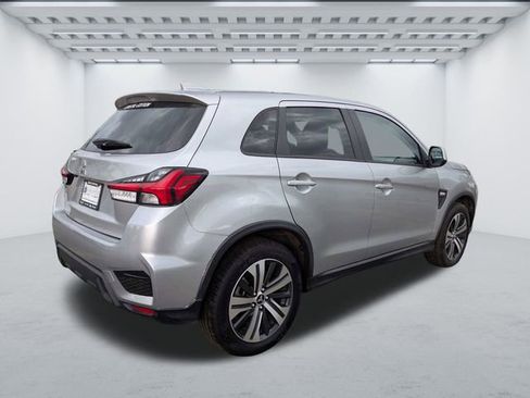 Used 2024 Mitsubishi Outlander Sport ES AWD/4WD image 4