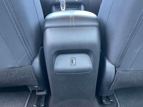 Used 2024 Nissan Sentra SV FWD image 34
