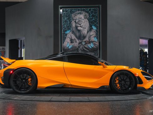 Used 2021 McLaren 765LT RWD image 6