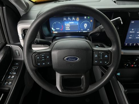 Used 2023 Ford F350 XLT w/ XLT Premium Package image 24