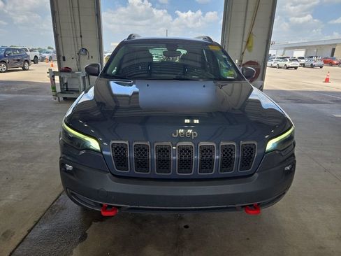 Used 2019 Jeep Cherokee Trailhawk w/ Cold Weather Group AWD/4WD image 7