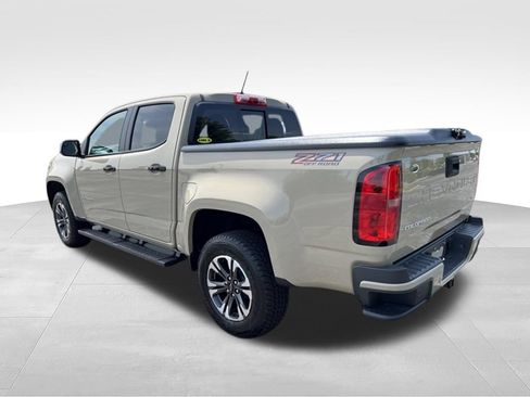 Used 2022 Chevrolet Colorado Z71 AWD/4WD image 5