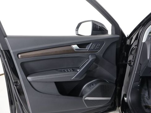 Certified 2023 Audi Q5 2.0T Premium Plus w/ Premium Plus Package image 21