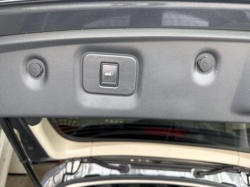 Used 2018 INFINITI QX60 AWD w/ Premium Plus Package image 24