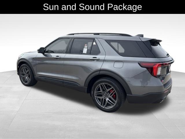 Used 2026 Ford Explorer ST w/ Sun And Sound Package AWD/4WD image 4