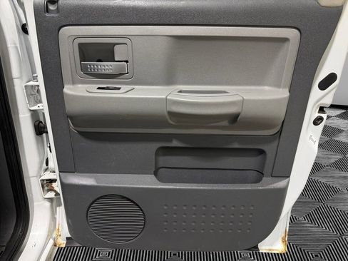 Used 2005 Dodge Dakota Laramie w/ Sport Appearance Group image 15