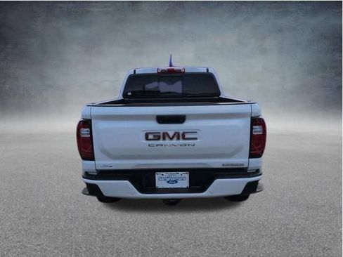 Used 2023 GMC Canyon Elevation w/ Convenience Package RWD image 5
