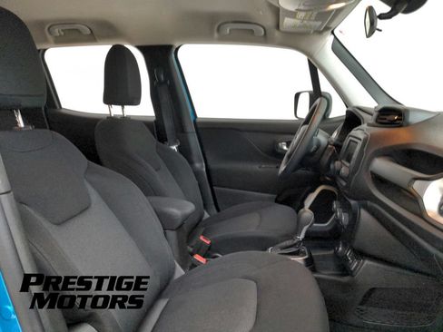 Used 2020 Jeep Renegade Sport w/ Sport Appearance Group AWD/4WD image 27