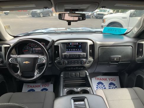 Used 2018 Chevrolet Silverado 1500 LT w/ Trailering Package AWD/4WD image 19