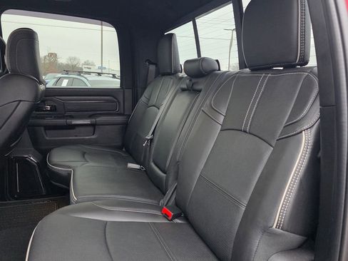 Used 2023 RAM 2500 Limited image 31