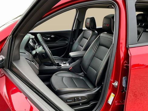 Used 2024 GMC Terrain AT4 w/ Infotainment Package II image 27