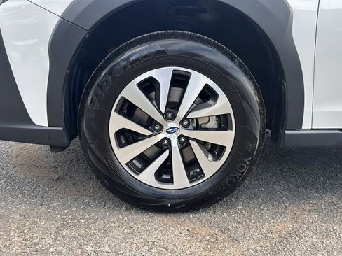 Certified 2025 Subaru Outback Premium w/ Popular Package #1A AWD/4WD image 41
