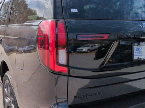 New 2025 Ford Expedition Platinum w/ Stealth Performance Package image 12