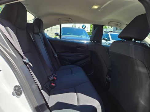 Used 2026 Toyota Corolla LE FWD image 12