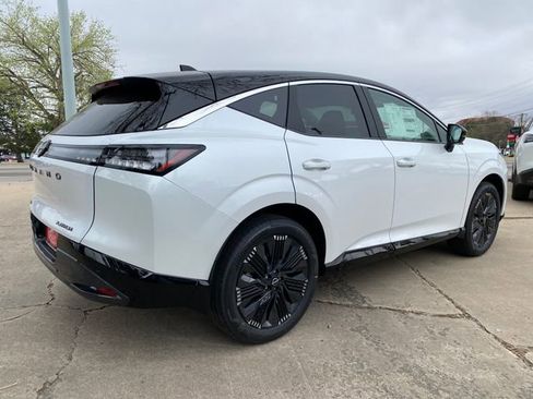 New 2026 Nissan Murano Platinum image 5