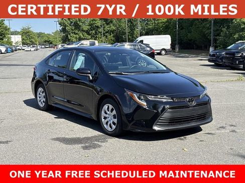 Used 2025 Toyota Corolla LE FWD image 1