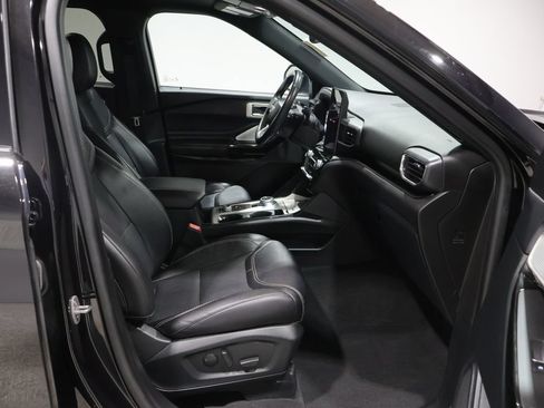 Used 2023 Ford Explorer ST w/ Technology Package AWD/4WD image 25