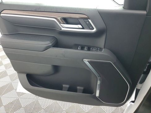 Used 2026 Chevrolet Silverado 1500 LT image 26